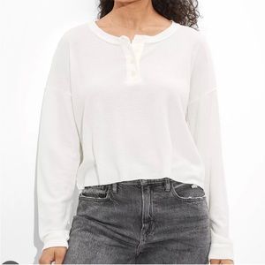 AE Cropped Henley Shirt